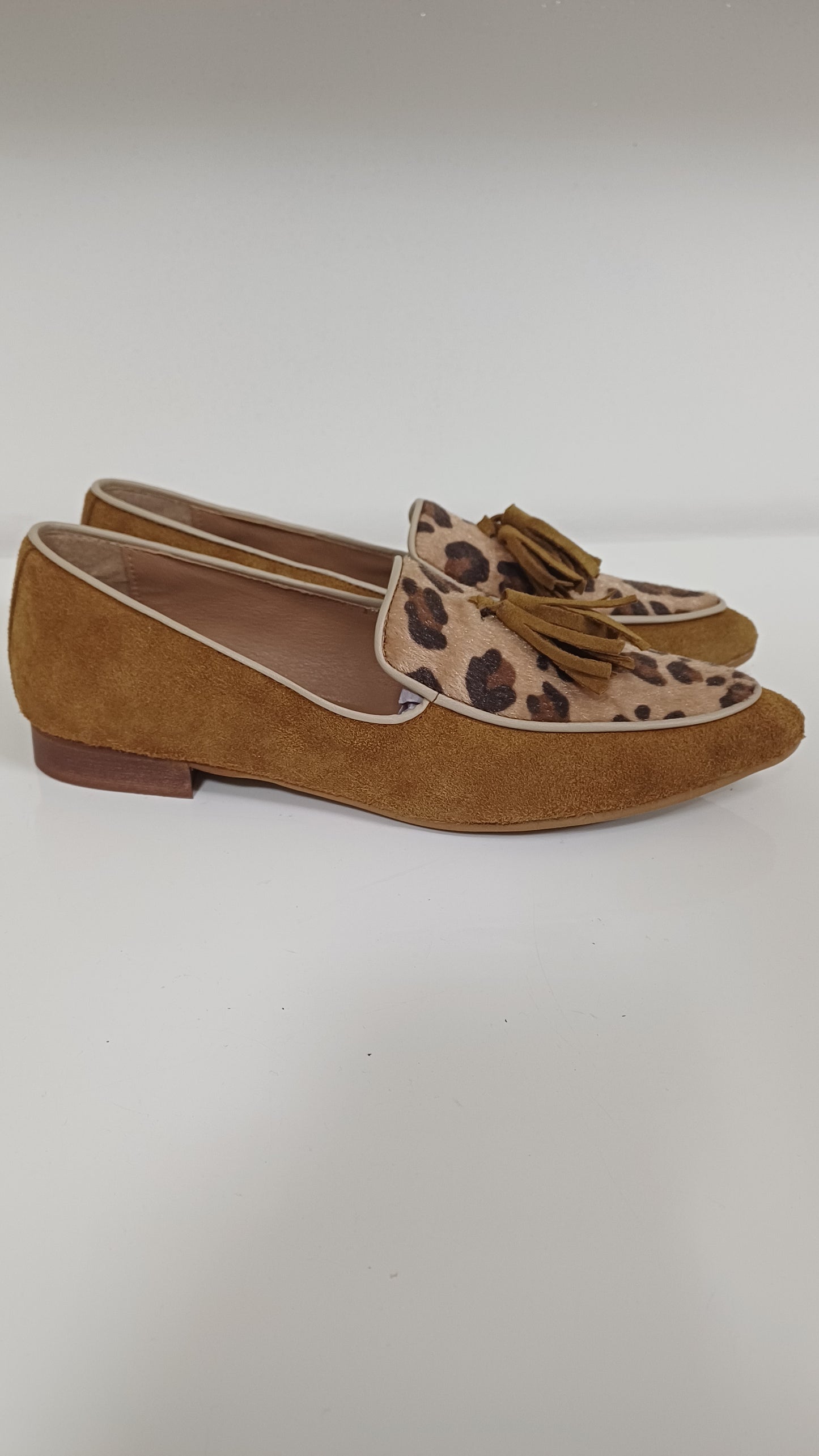 Mocassino Donna Scamosciato Tabacco con Patta Leopardata