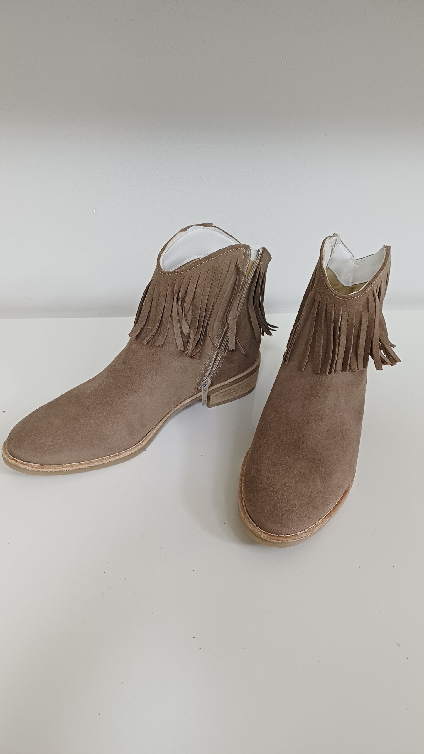 Stivaletto Estivo Donna in Vera Pelle Scamosciata – Beige
