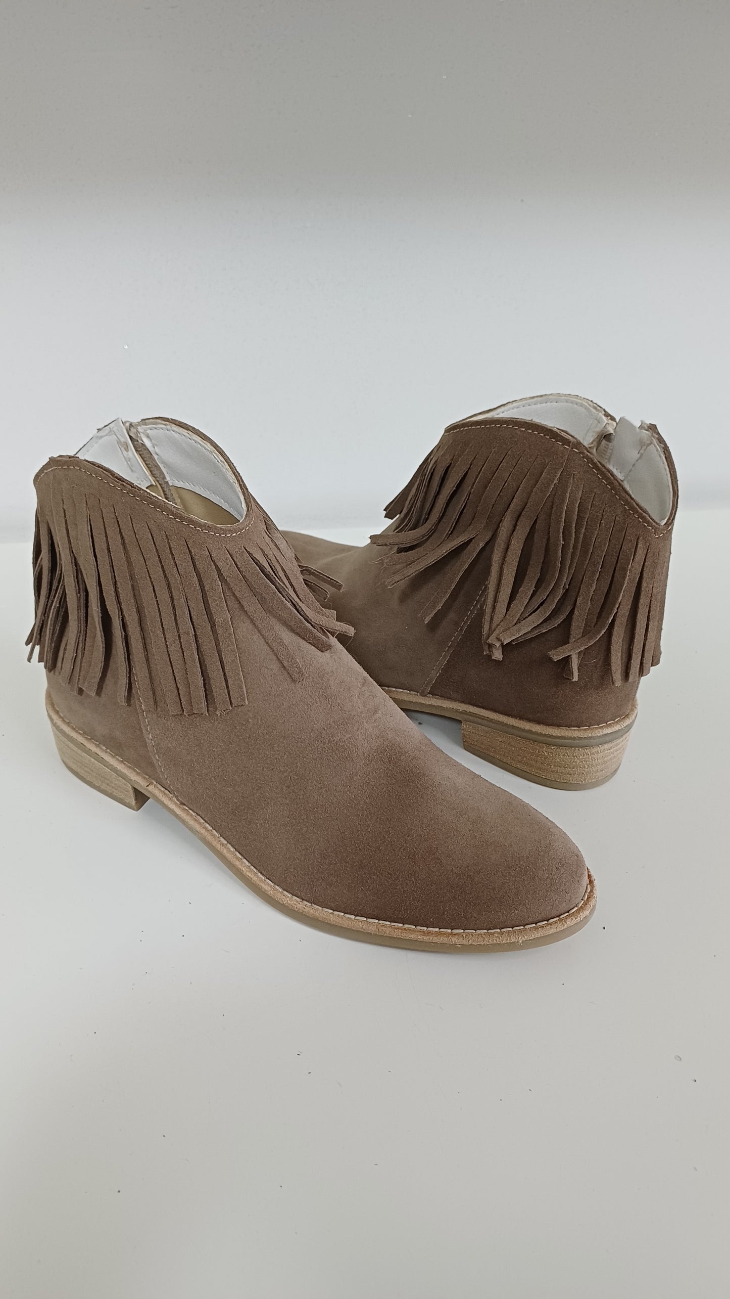 Stivaletto Estivo Donna in Vera Pelle Scamosciata – Beige