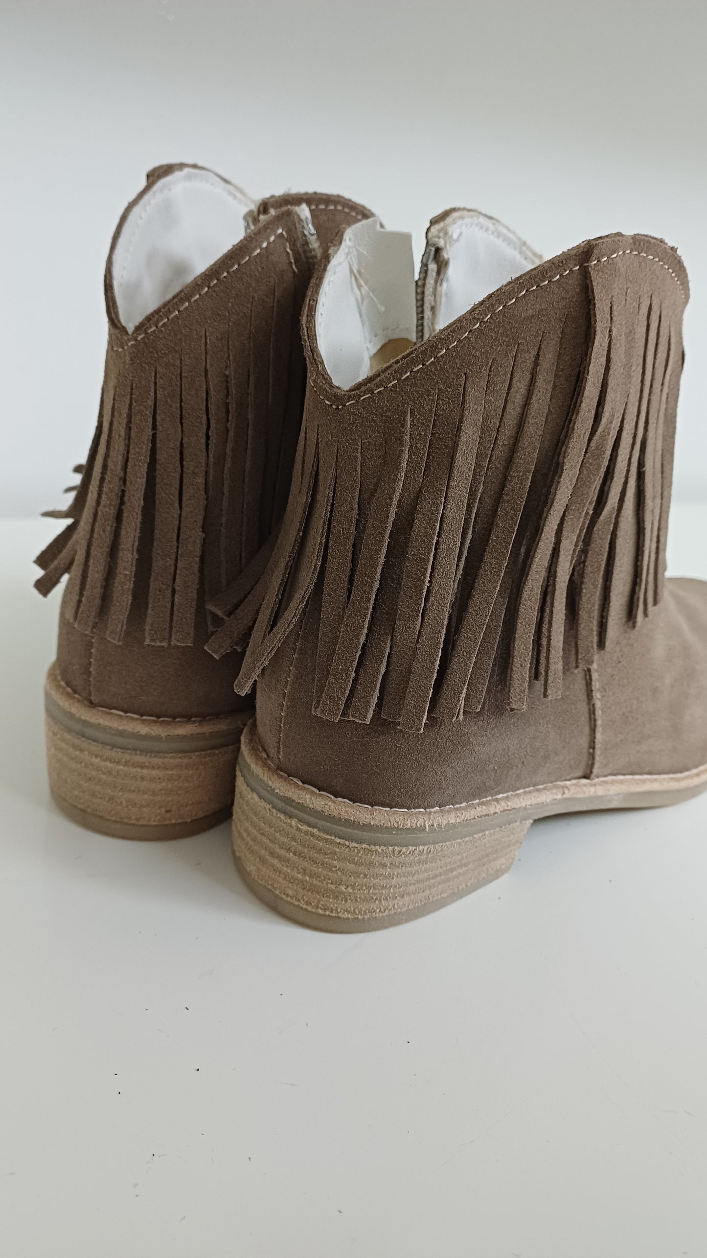 Stivaletto Estivo Donna in Vera Pelle Scamosciata – Beige