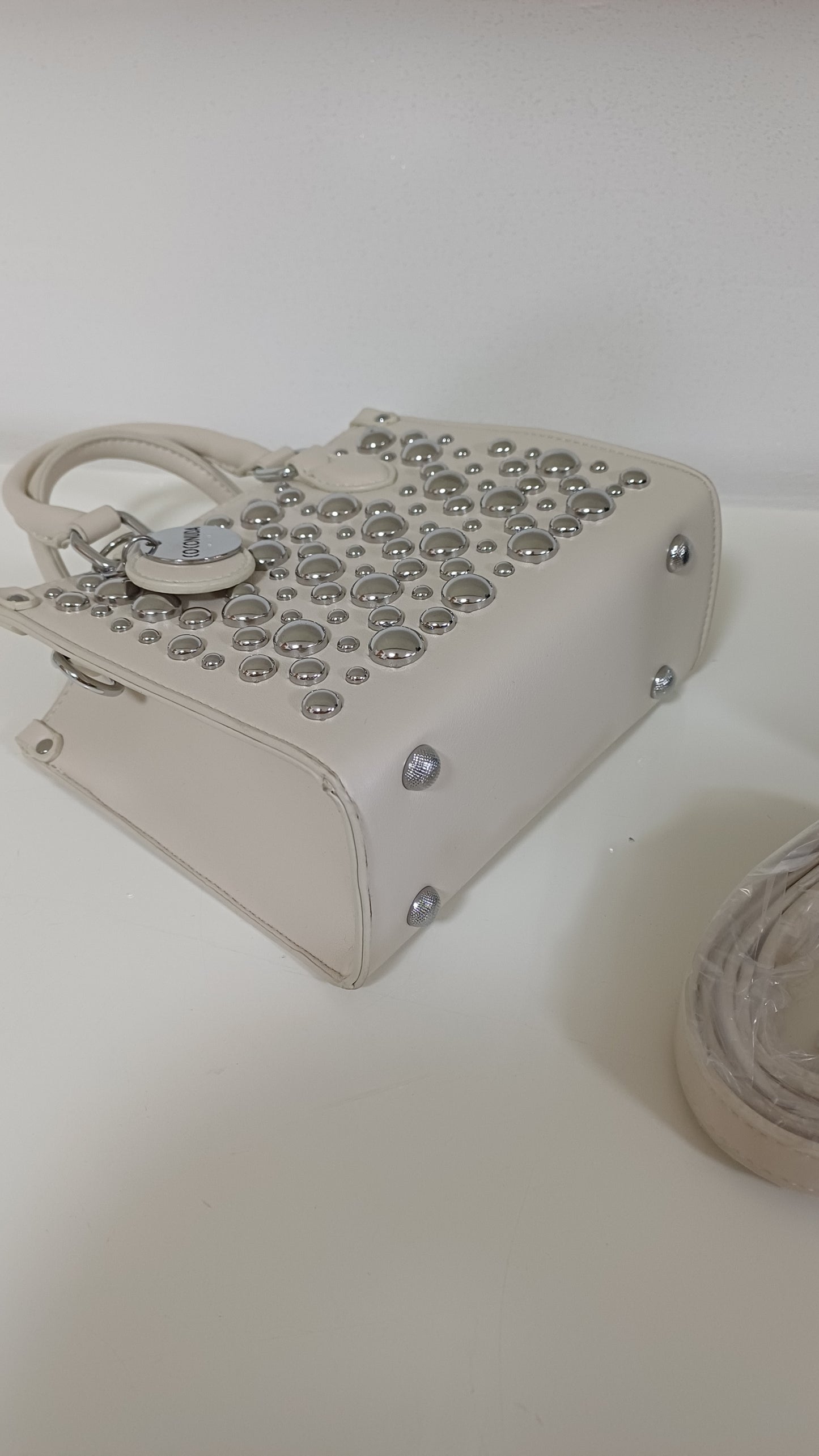 Borsa Donna Coconuda Similpelle con Borchie e Tracolla